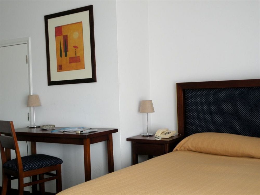 Hotel Lancaster Монтевидео Экстерьер фото